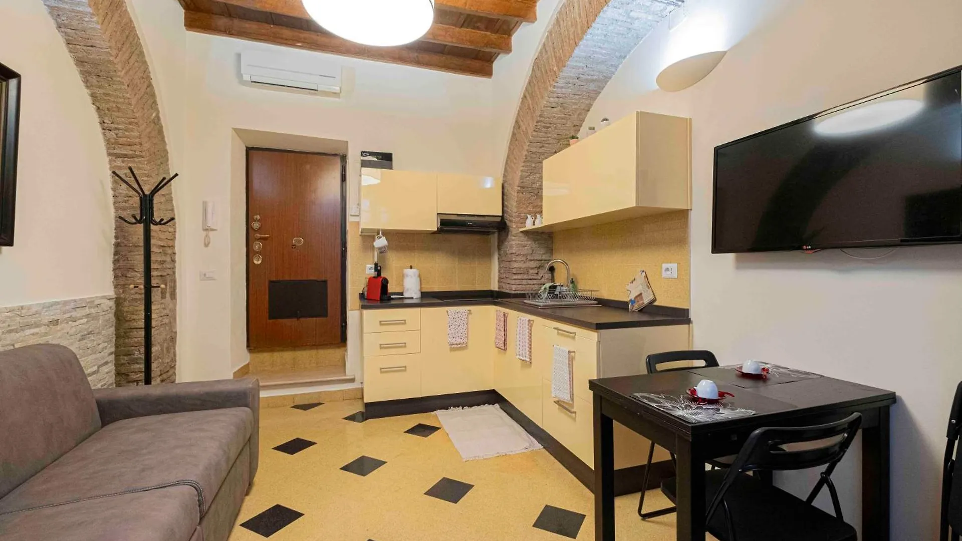 Le Petit Prince Rome Holiday home